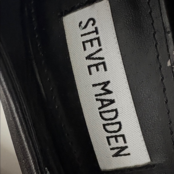 STEVE MADDEN leather platform pumps with gold spikes - Picture 7 of 11